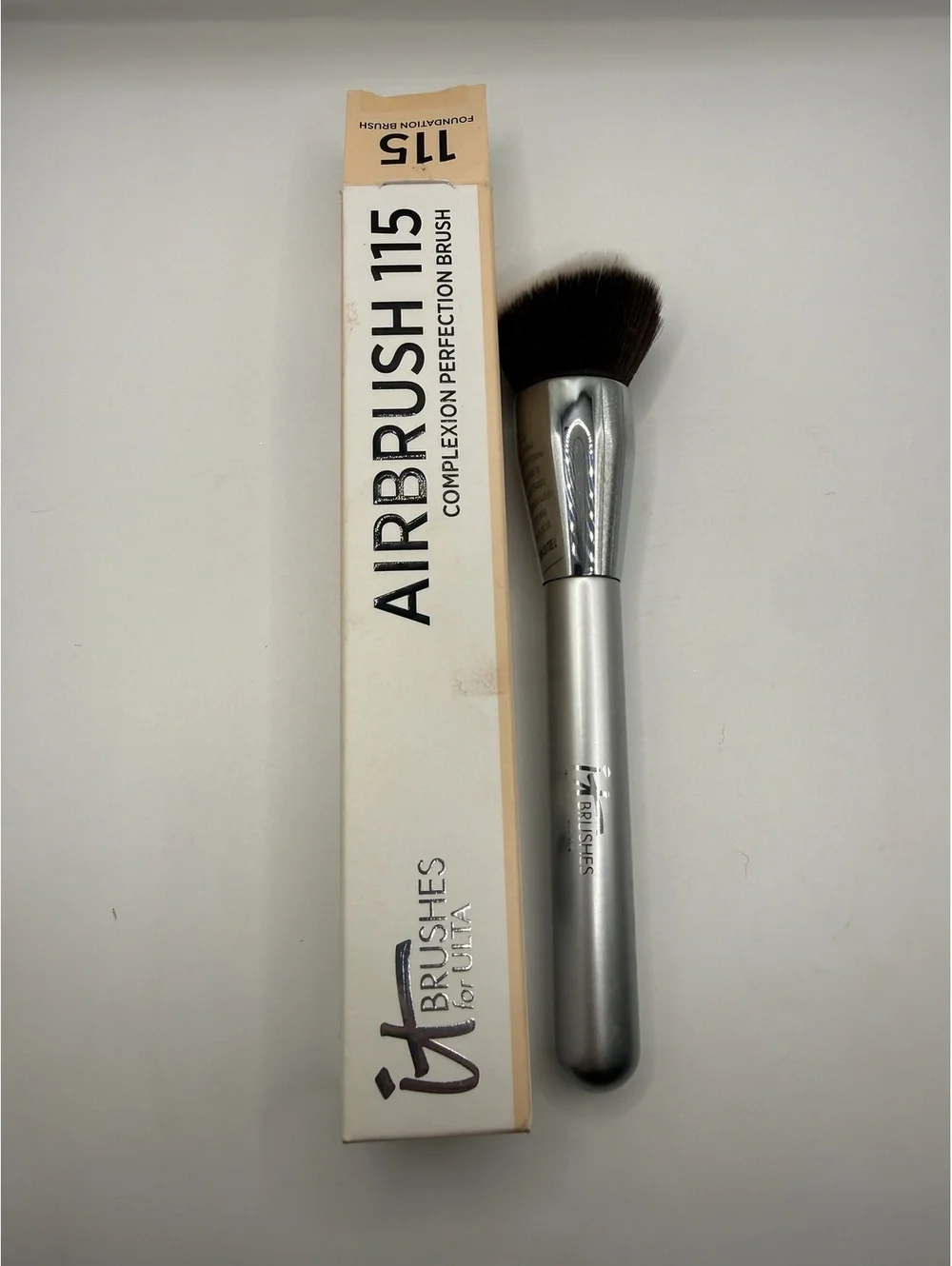 IT Brushes For ULTA Airbrush Complexion Perfection Brush #115